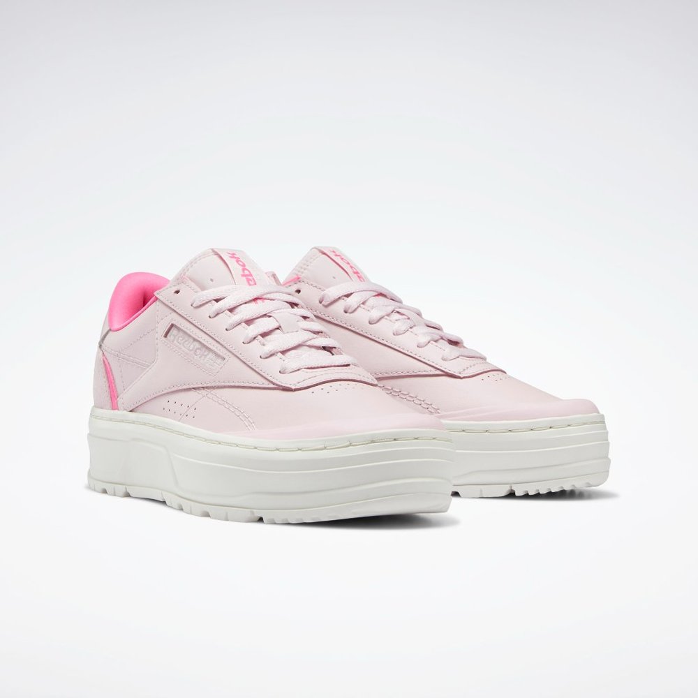 Reebok Women's Frost Berry/Chalk/Atomic Pink Club C Double GEO Shoes Size 8.5